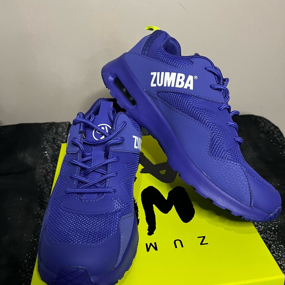 NEW Zumba air classic purple sneakers size 9